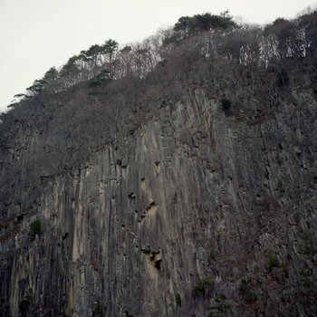 材木岩.jpg