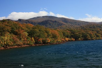 須川湖1.jpg
